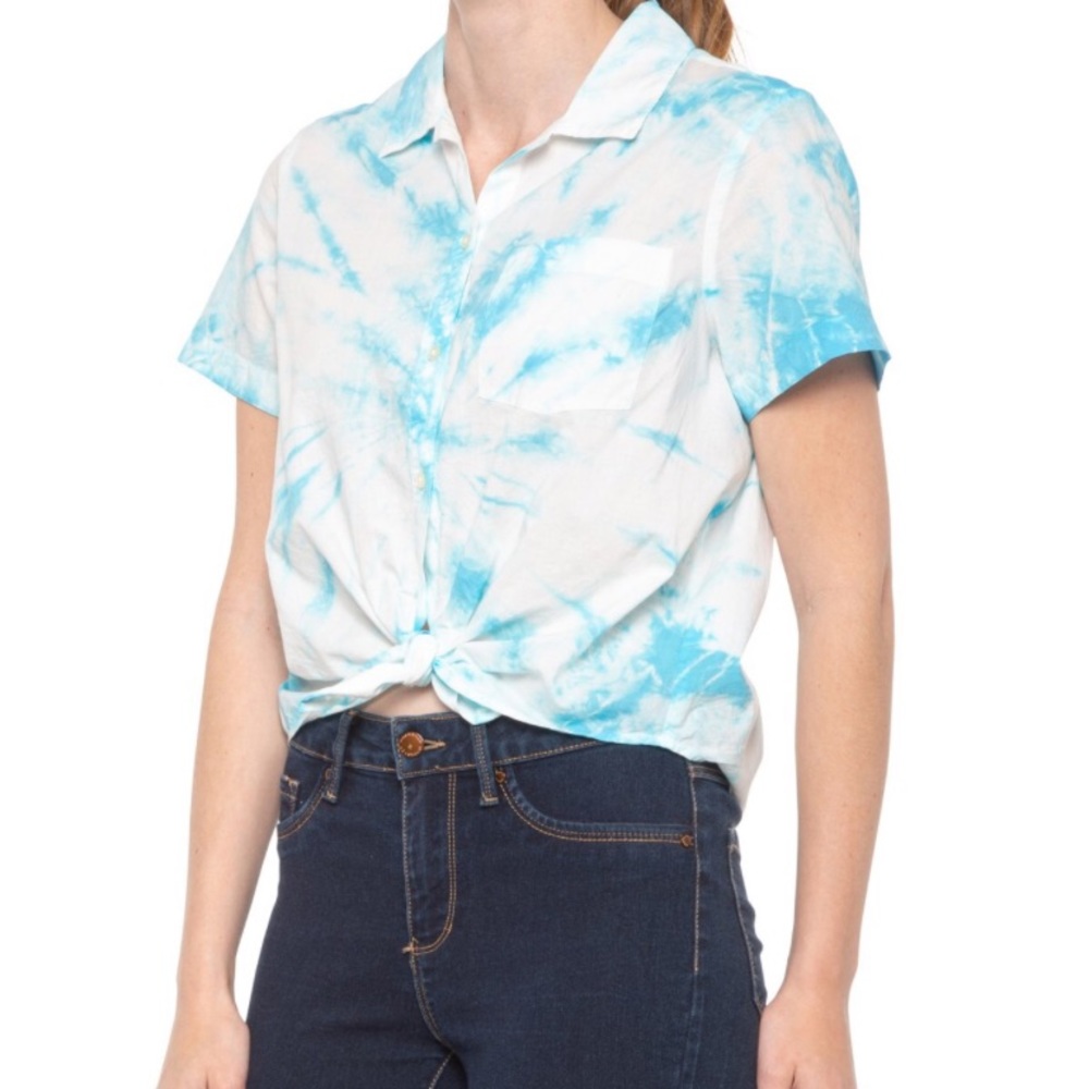 🆕 Lucky Brand Blue Tie-Dye Tie-Front Shirt
